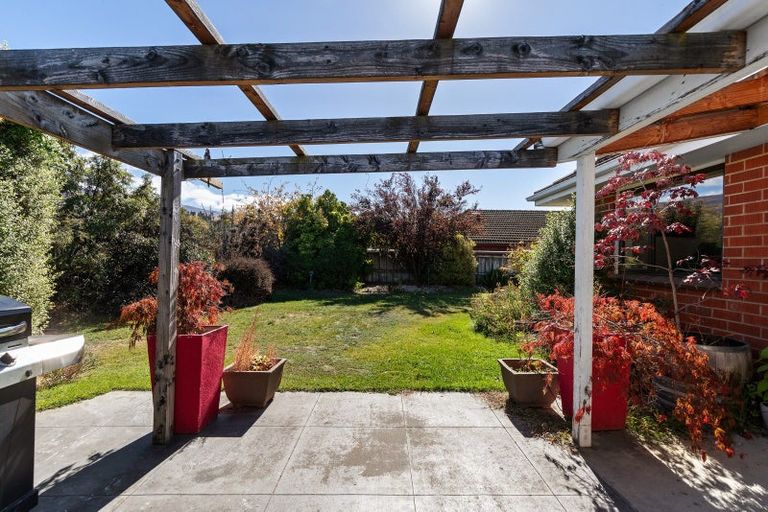 Photo of property in 21 Jollys Road, Cromwell, 9310