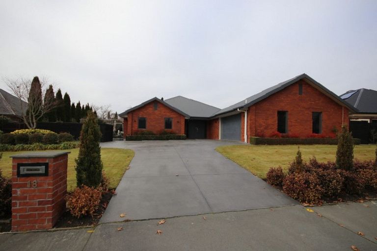 Photo of property in 18 Country Place, Allenton, Ashburton, 7700