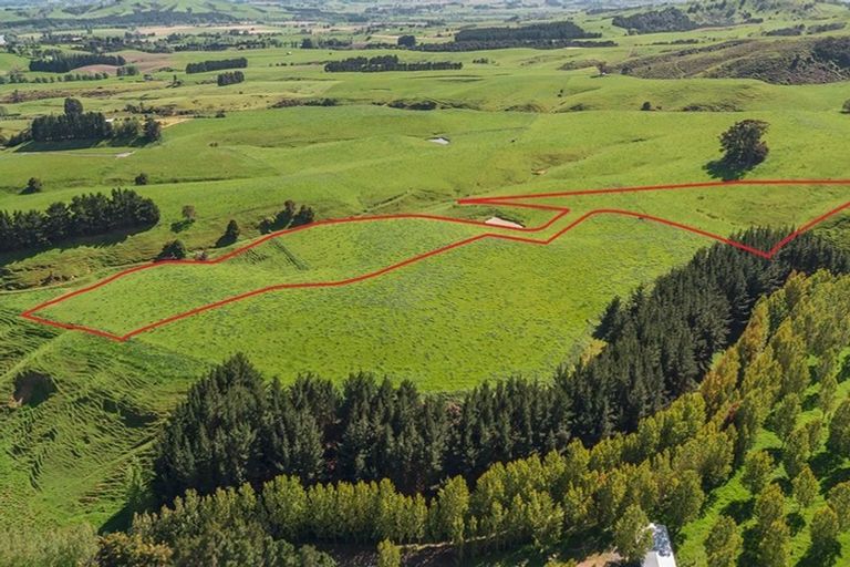 Photo of property in 261 Millars Road, Longbush, 5792