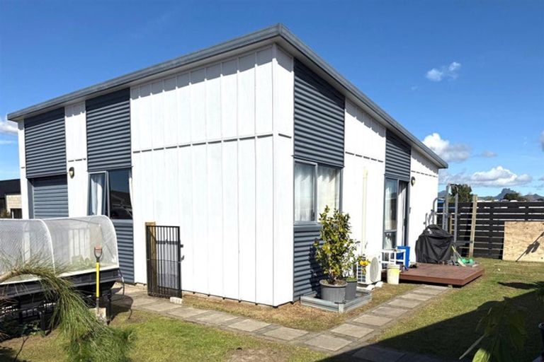 Photo of property in 125 Ngaio Drive, Matarangi, Whitianga, 3592