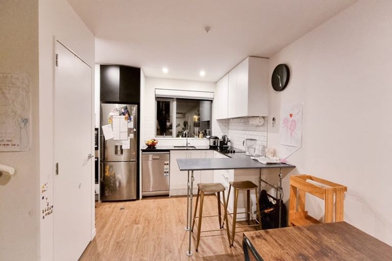 Photo of property in 16/31 Princess Terrace, Newtown, Wellington, 6021