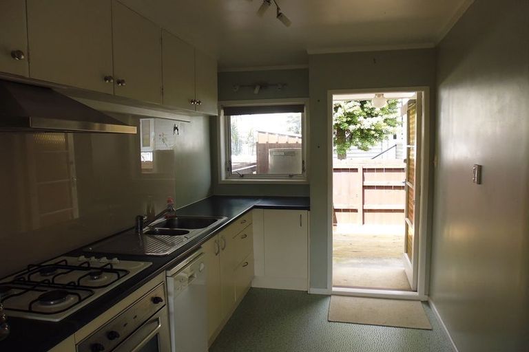 Photo of property in 2/105a Wallace Road, Papatoetoe, Auckland, 2025