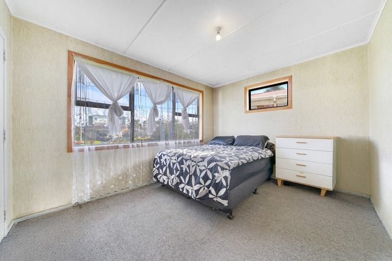 Photo of property in 9 Michelle Place, Mangere, Auckland, 2022