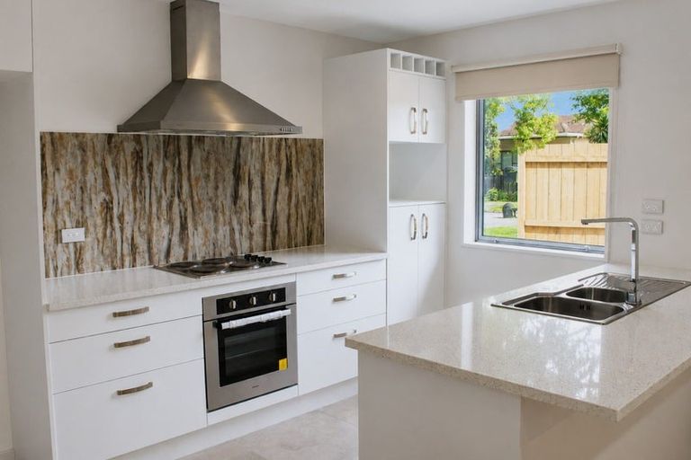 Photo of property in 12a Gibbs Road, Manurewa, Auckland, 2102
