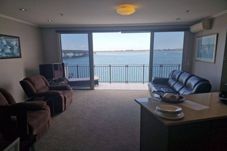 Photo of property in 2/51 Dive Crescent, Tauranga, 3110