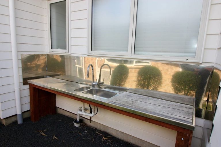 Photo of property in 51 Aquila Drive, Whitianga, 3510