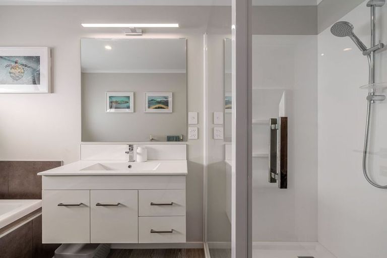 Photo of property in 33 Monarch Drive, Ashhurst, 4810