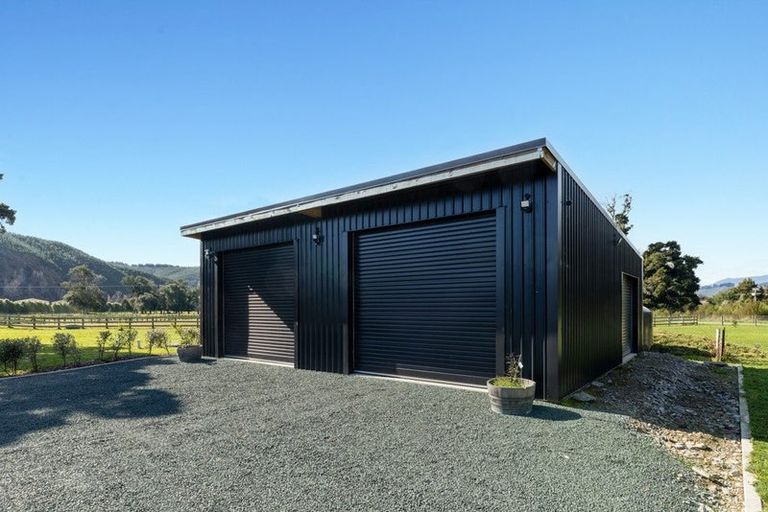 Photo of property in 51 Pigeon Valley Road, Wakefield, 7025