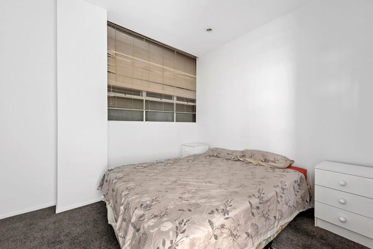 Photo of property in Hume House, 13/152 The Terrace, Wellington Central, Wellington, 6011