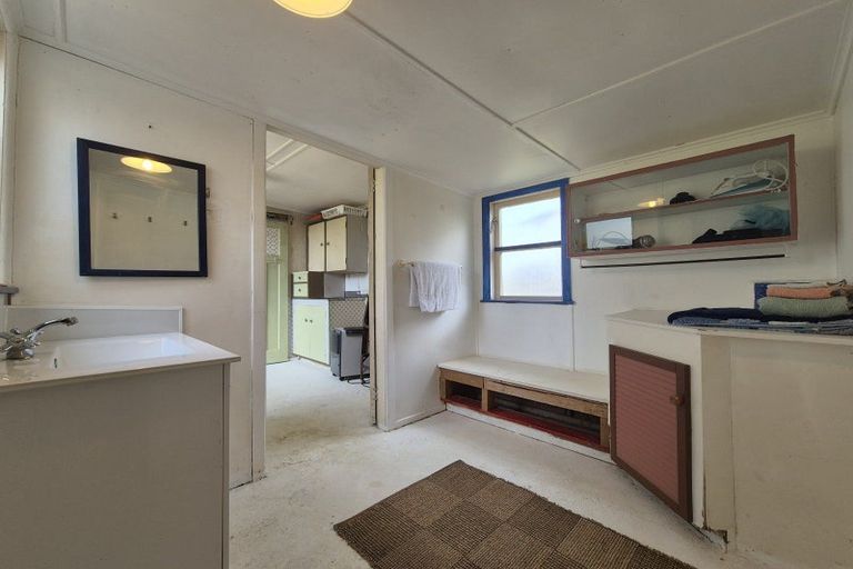 Photo of property in 74 Carey Road, Port Charles, Coromandel, 3584