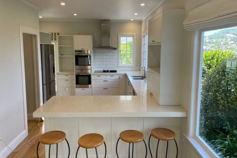 Photo of property in 66 Simla Crescent, Khandallah, Wellington, 6035