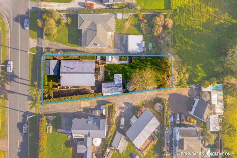 Photo of property in 8 Trigg Road, Huapai, Kumeu, 0810