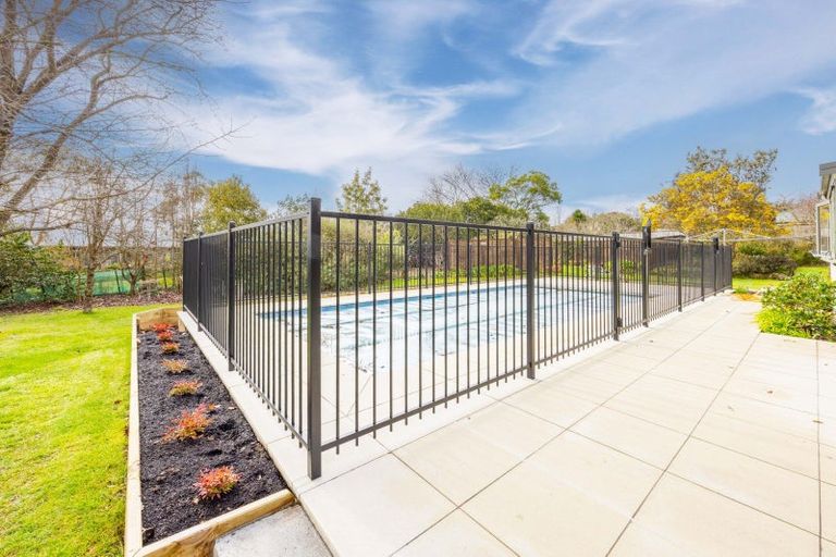 Photo of property in 17 Smith Street, Waipukurau, 4200