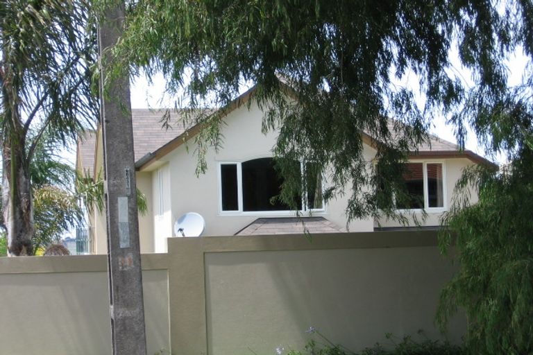 Photo of property in 68 Kitenui Avenue, Mount Albert, Auckland, 1025