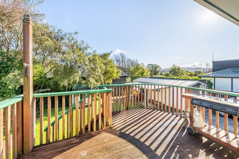 Photo of property in 78 Kairimu Street, Stokes Valley, Lower Hutt, 5019