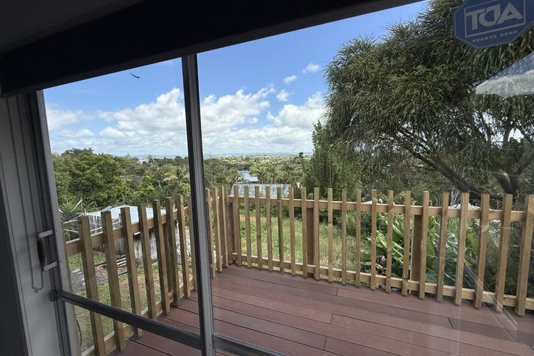Photo of property in 23a Handley Place, Onerahi, Whangarei, 0110