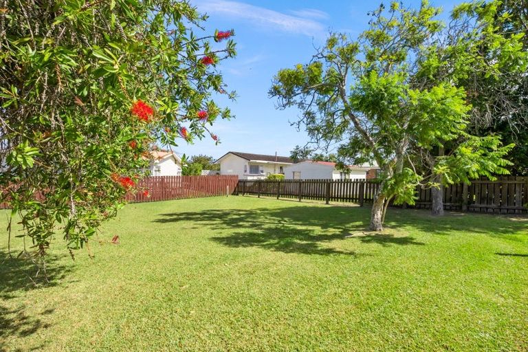Photo of property in 90 Onerahi Road, Onerahi, Whangarei, 0110