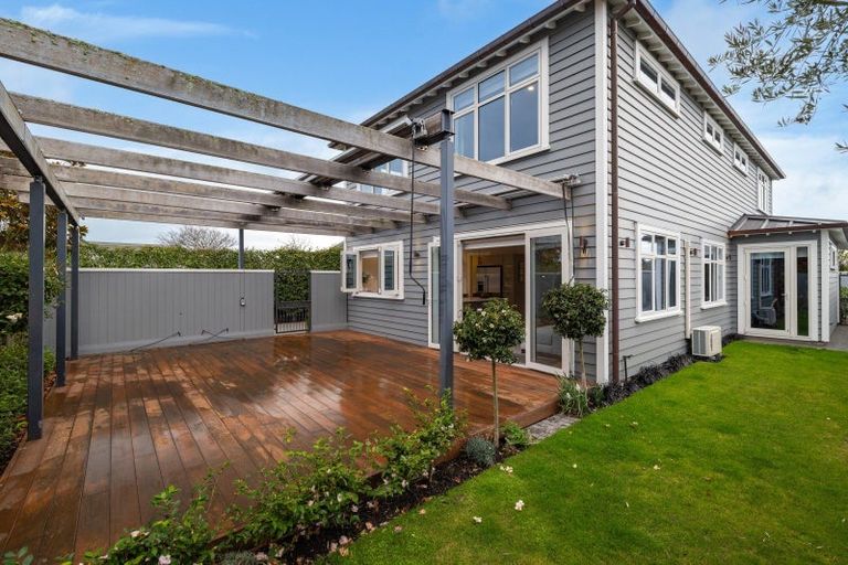 Photo of property in 42 Normans Road, Strowan, Christchurch, 8052