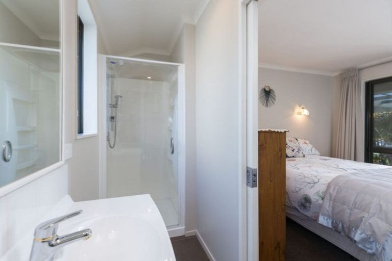 Photo of property in 3 Watino Place, Pohara, Takaka, 7183