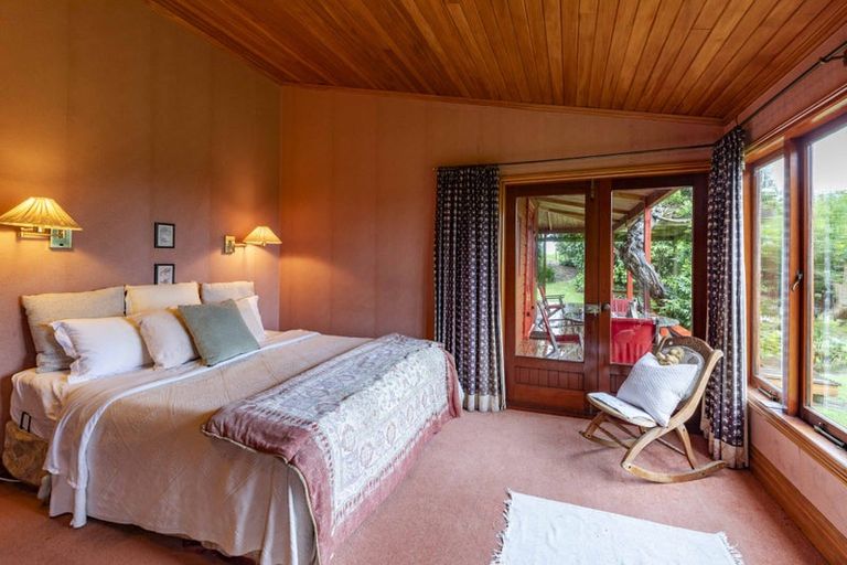 Photo of property in 250 Taurangaruru Road, Karioitahi, Waiuku, 2683