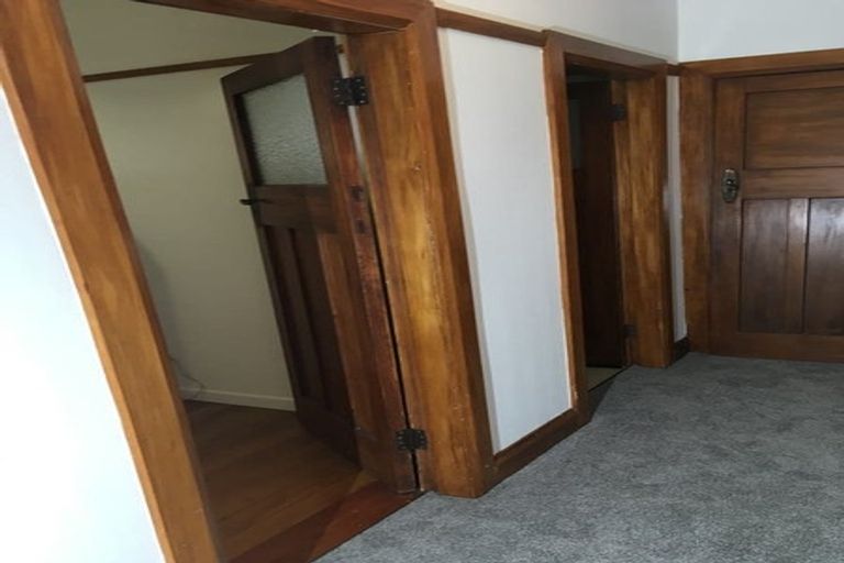 Photo of property in 27 Nottingham Street, Karori, Wellington, 6012