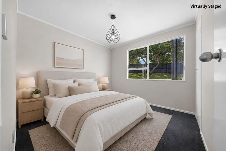 Photo of property in 20 Frobisher Way, Clendon Park, Auckland, 2103