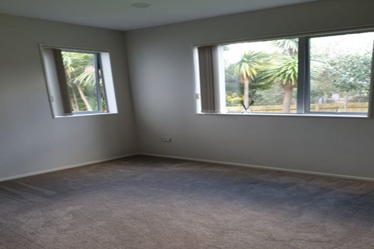 Photo of property in 218b Metcalfe Road, Ranui, Auckland, 0612