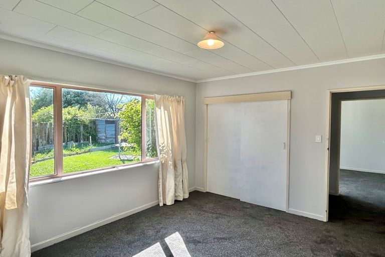 Photo of property in 3 Somerset Place, Taradale, Napier, 4112