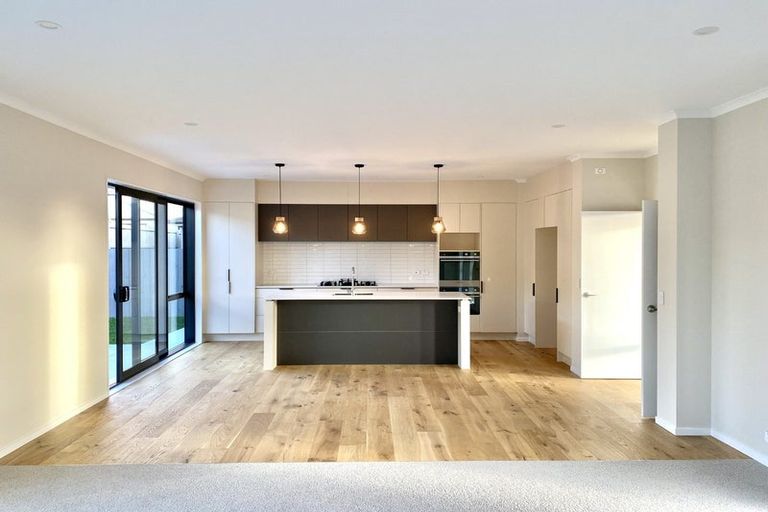 Photo of property in 32 Pamu Road, Whenuapai, Auckland, 0618