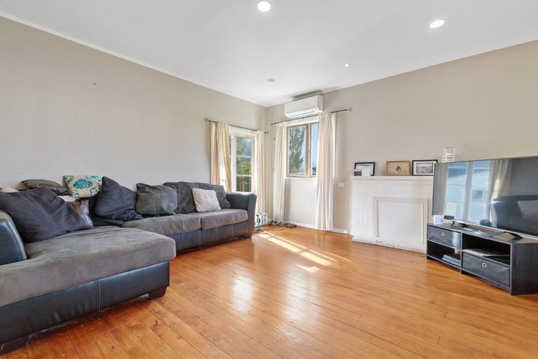 Photo of property in 8 Stanley Avenue, Te Aroha, 3320