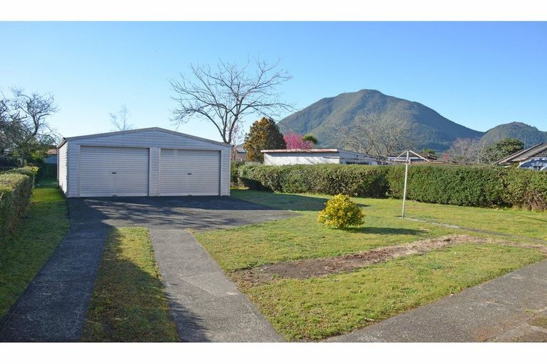 Photo of property in 11 Domett Street, Kawerau, 3127