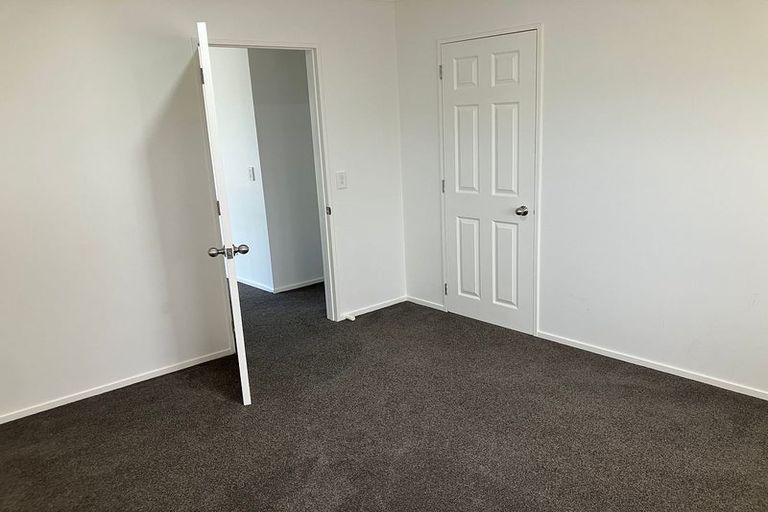 Photo of property in 8 Kalberry Place, East Tamaki, Auckland, 2016