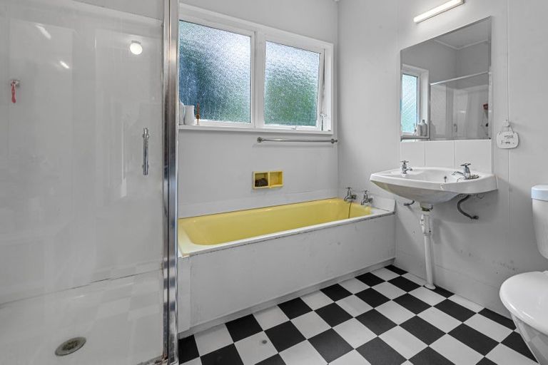 Photo of property in 1/22 Saltburn Road, Milford, Auckland, 0620