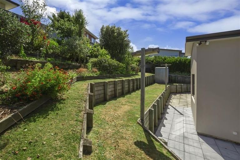 Photo of property in 25 Kaimai Place, Aotea, Porirua, 5024