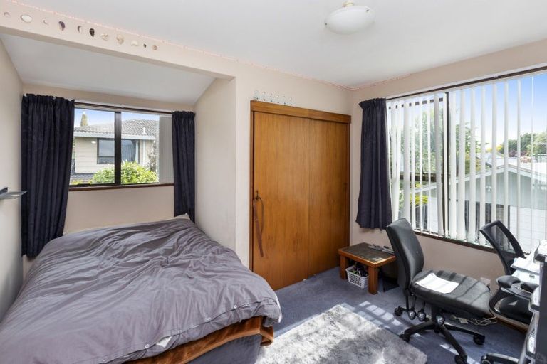 Photo of property in 20 Tyndale Place, Ilam, Christchurch, 8041