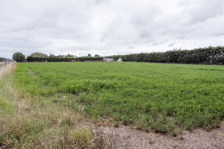 Photo of property in 22 Levels Plain Road, Levels, Timaru, 7975