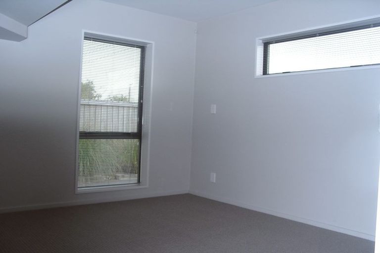 Photo of property in 1/450 Barbadoes Street, Edgeware, Christchurch, 8013