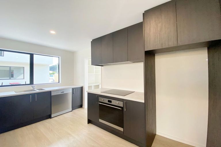 Photo of property in 2/15 Rawhiti Avenue, New Brighton, Christchurch, 8083