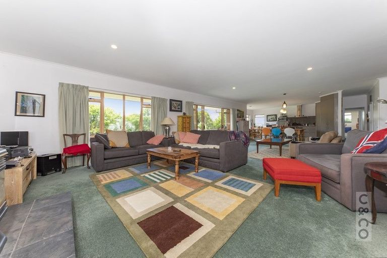 Photo of property in 216 Mcpike Road, Waimauku, 0883