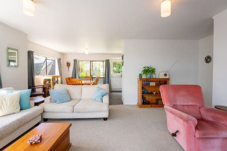 Photo of property in 14 Walbrook Road, Manly, Whangaparaoa, 0930