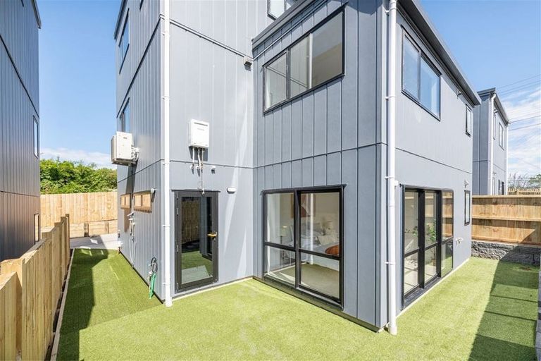 Photo of property in 14b Firth Road, Torbay, Auckland, 0630