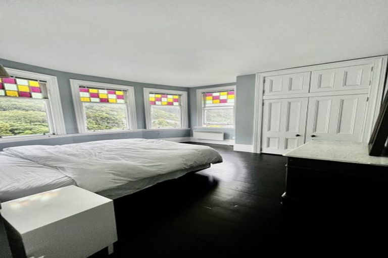 Photo of property in 13 Glenbervie Terrace, Thorndon, Wellington, 6011