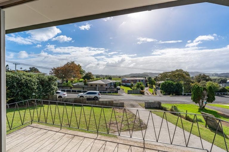 Photo of property in 4 Mcvie Road, Huntly, 3700