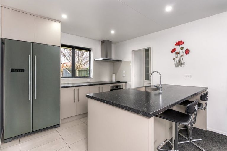 Photo of property in 28 Bradwell Crescent, Halswell, Christchurch, 8025