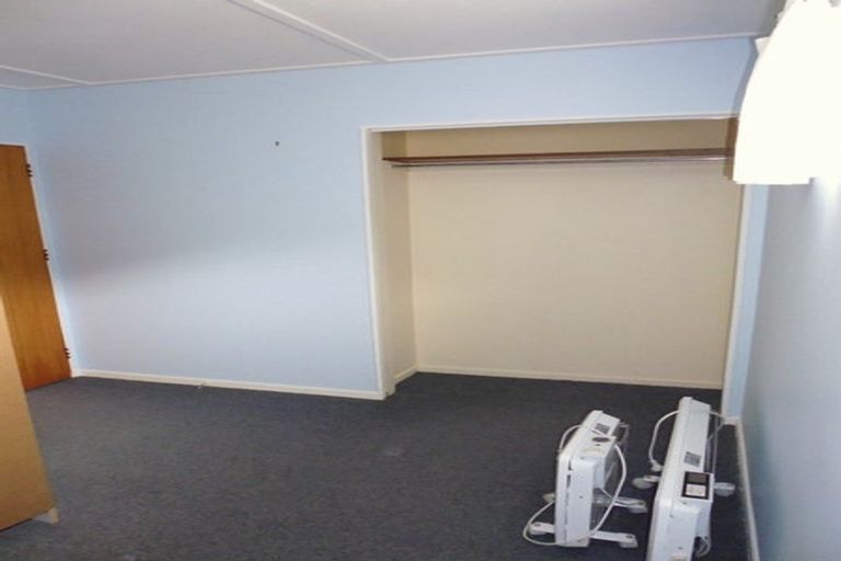 Photo of property in 15b Cypress Drive, Maungaraki, Lower Hutt, 5010