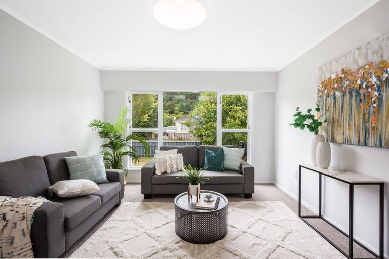 Photo of property in 76 Peel Place, Wainuiomata, Lower Hutt, 5014