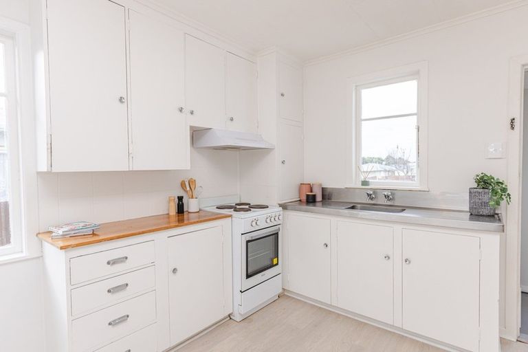 Photo of property in 68 Manuka Street, Castlecliff, Whanganui, 4501