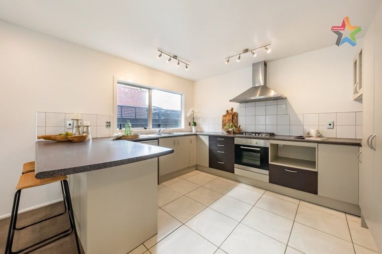 Photo of property in 44 Bell Road, Waiwhetu, Lower Hutt, 5010