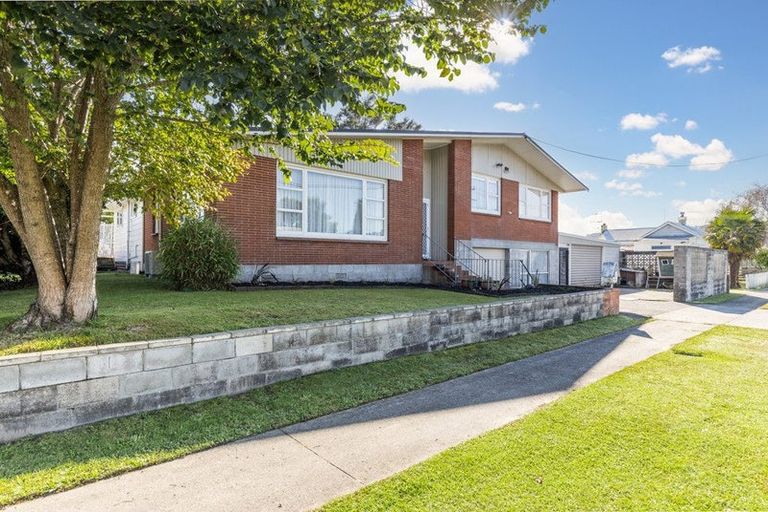 Photo of property in 2 Alexandra Street, Huntly, 3700