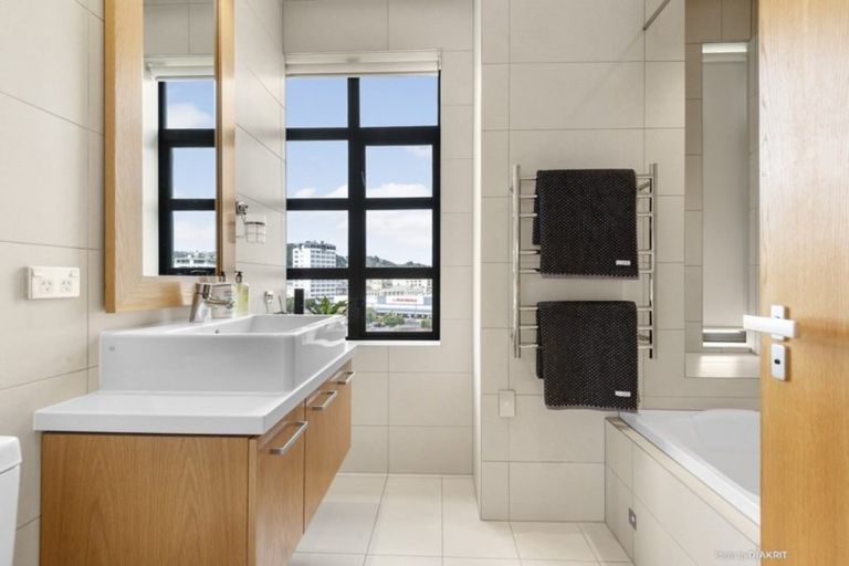 Photo of property in Chaffers Dock, 406/22 Herd Street, Te Aro, Wellington, 6011